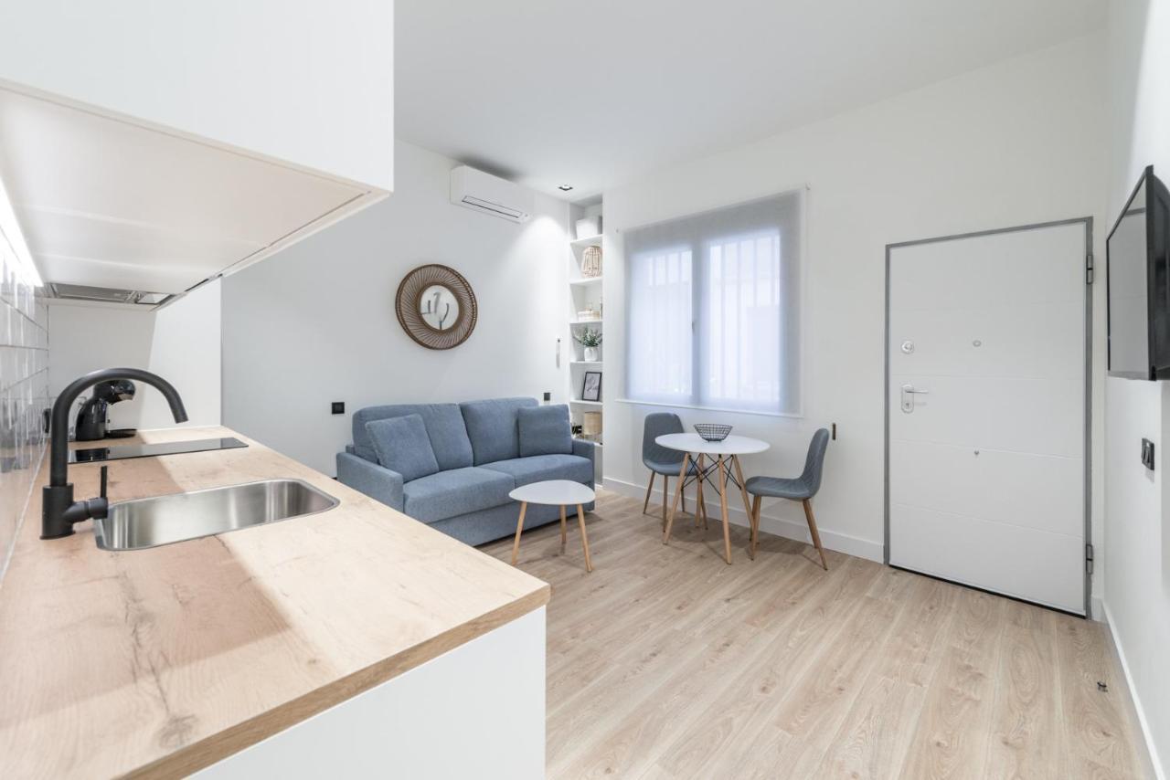 Apartament Jes B Close To Bernabeu Stadium Madrid Exterior photo